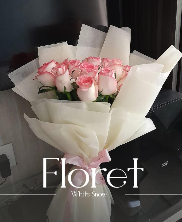 White Snow bouquet — Pink hearts, hushed in winter paper